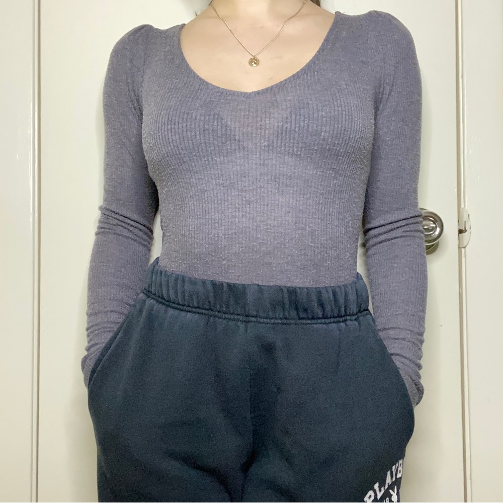 AMERICAN EAGLE Gray V-Neck Bodysuit